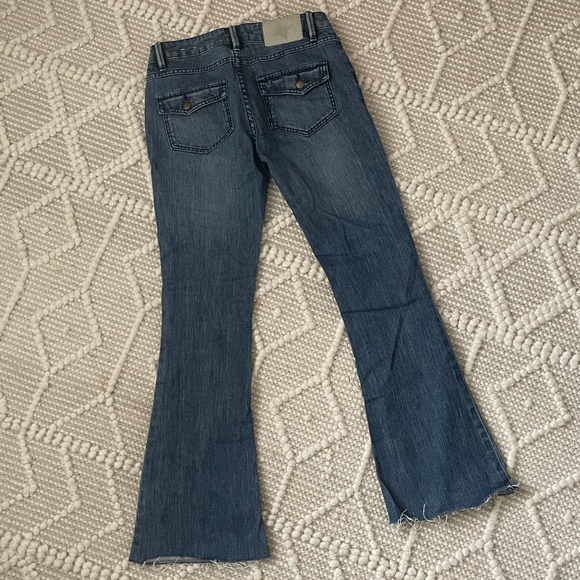 BCBGeneration low rise flare jeans - Picture 2 of 2